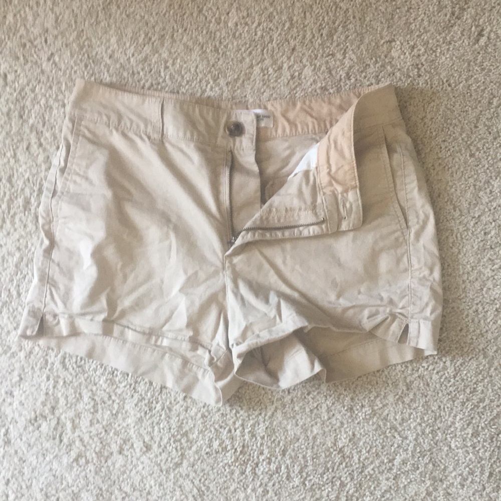 Women's Beige Chino Shorts
